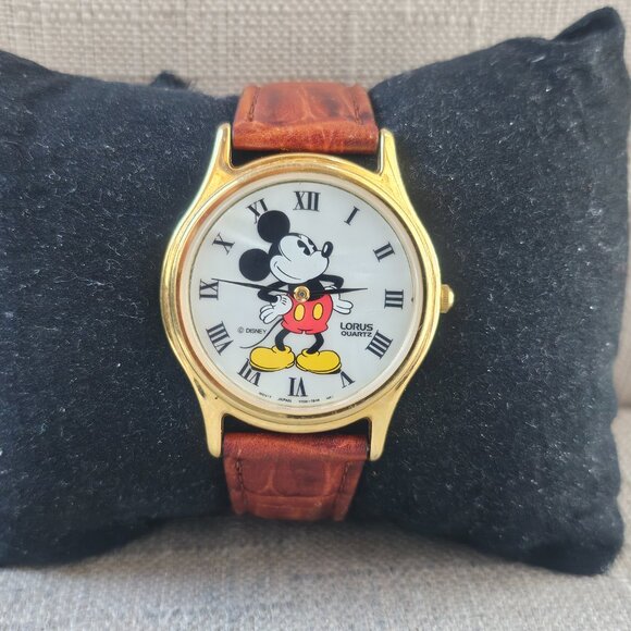Vintage Lorus Quartz Wristwatch Minnie Mouse Disney Brown Leather strap Watch - Picture 3 of 11